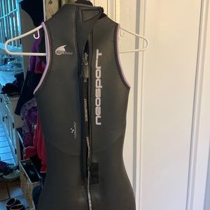 Wet suit Neosport Capri length sleeveless